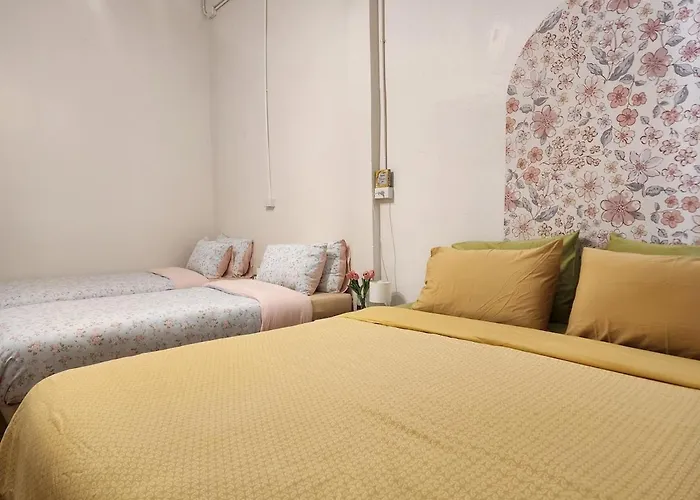 펜션 3-story House, 2-bedroom Near Bts And Sathorn Pier, Daisy And Rocco's 방콕