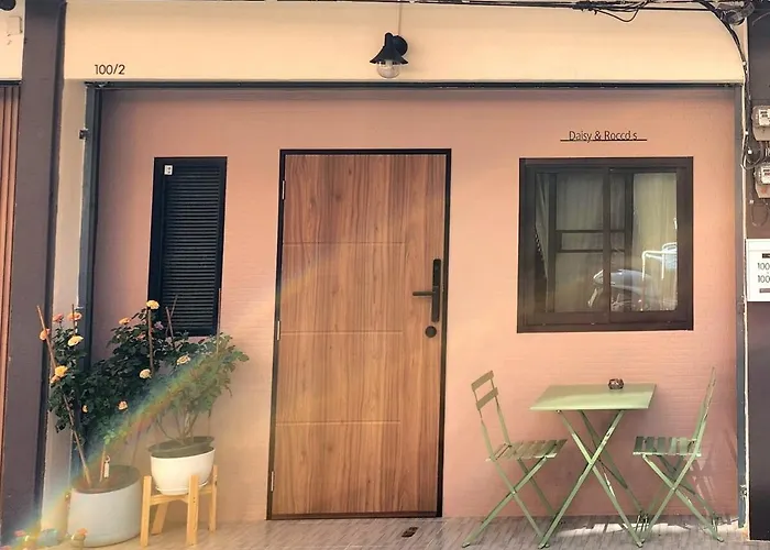 3-story House, 2-bedroom Near Bts And Sathorn Pier, Daisy And Rocco's 펜션 *