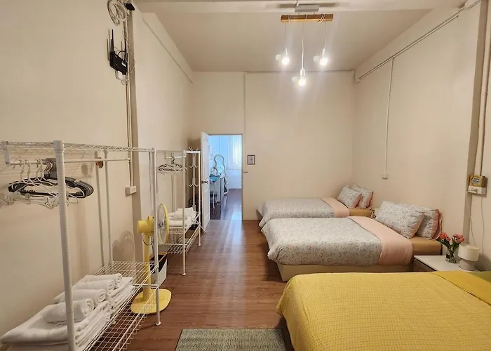 펜션 3-story House, 2-bedroom Near Bts And Sathorn Pier, Daisy And Rocco's 방콕