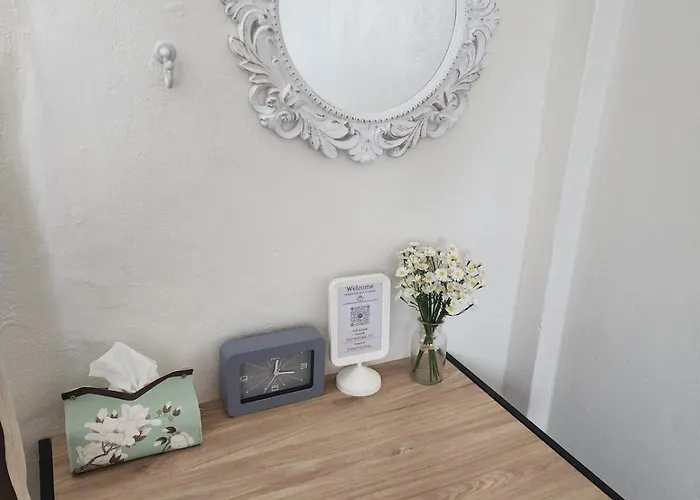 3-story House, 2-bedroom Near Bts And Sathorn Pier, Daisy And Rocco's 펜션