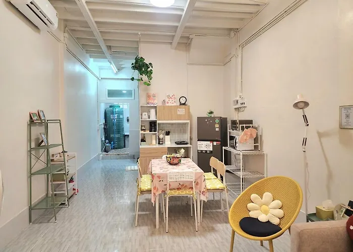 3-story House, 2-bedroom Near Bts And Sathorn Pier, Daisy And Rocco's *
