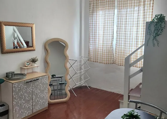 3-story House, 2-bedroom Near Bts And Sathorn Pier, Daisy And Rocco's